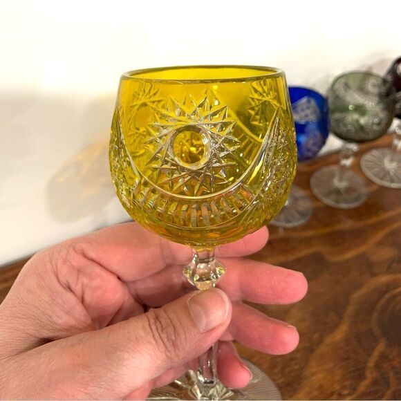 CRYSTAL Hand Cut Wine Glasses (set of 6) - Picture 7 of 7